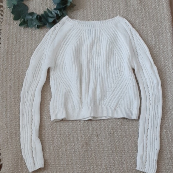 Wet Seal Sweaters - Wet Seal Cream Cable Knit Cropped Sweater size M